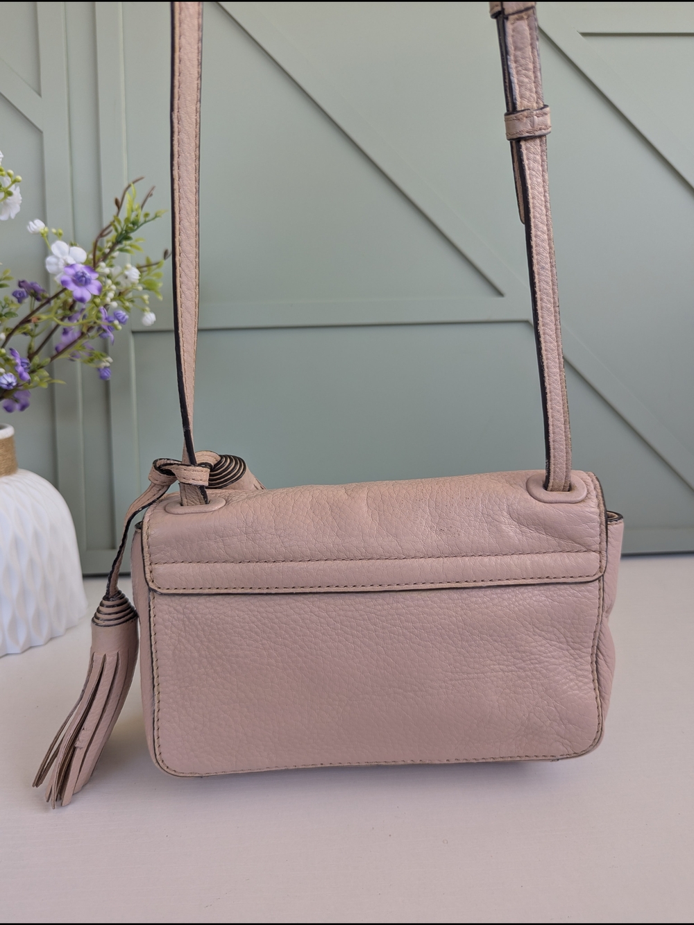 Tory Burch Pink Leather Crossbody Bag with Tassel - Picture 4 of 9